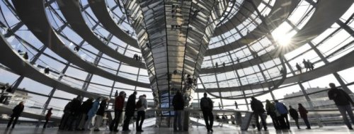 Visitar a cúpula do Reichstag é algo imperdível (Fonte: Der Spiegel)