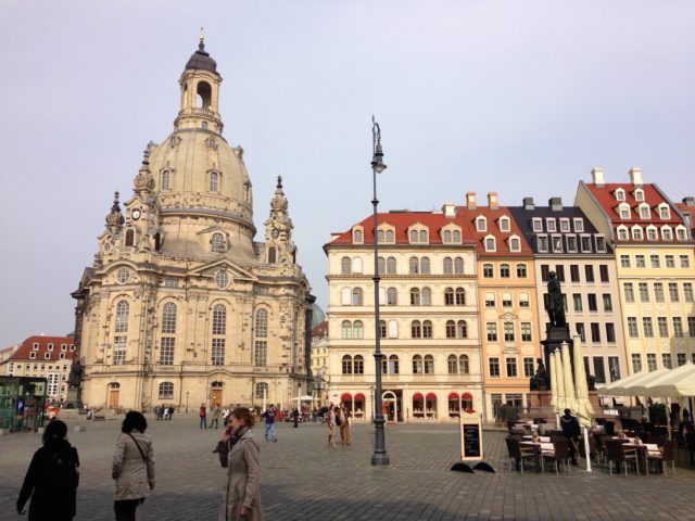 Ao fundo, a famosa Frauenkirche